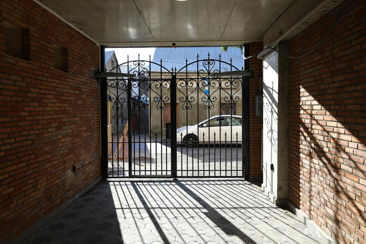 Апартаменты Brick House II Тбилиси Экстерьер фото